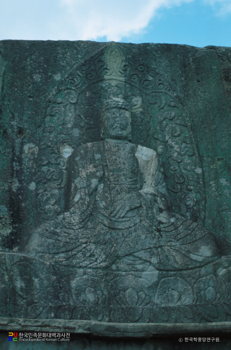 신무동 마애불좌상