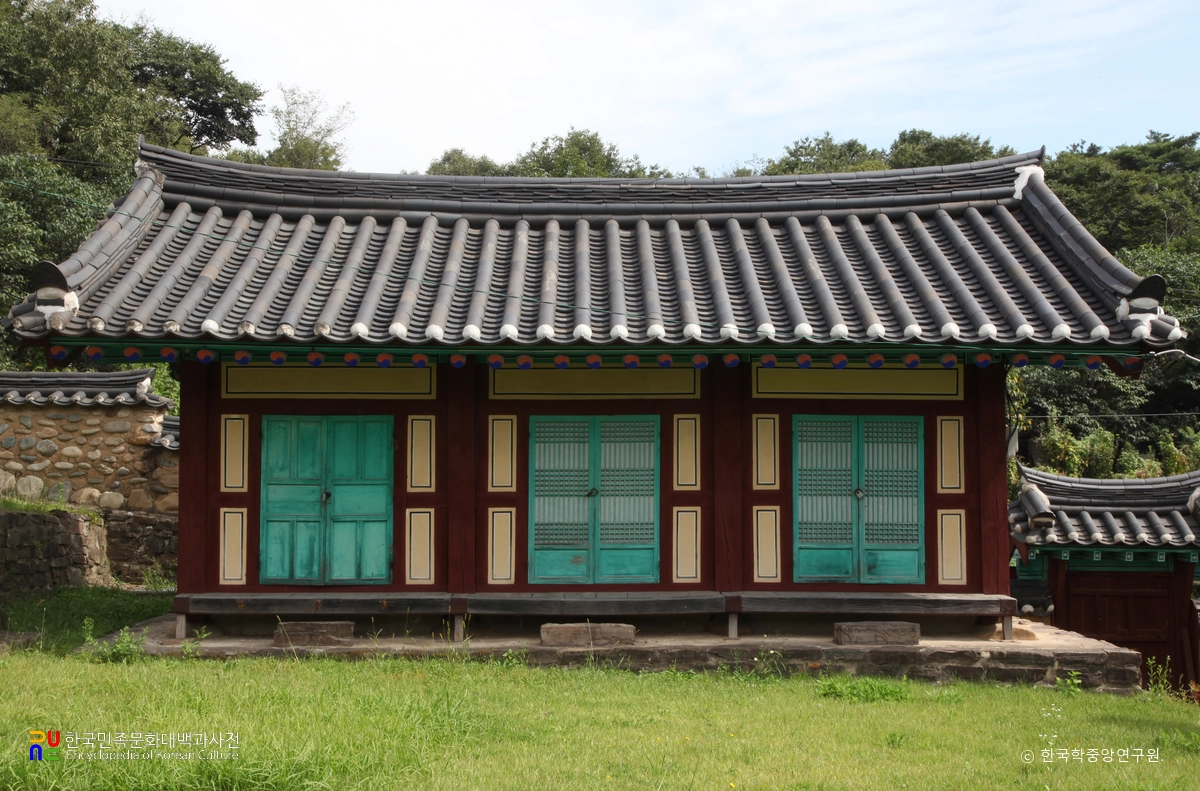 함안 칠원향교 중 동재