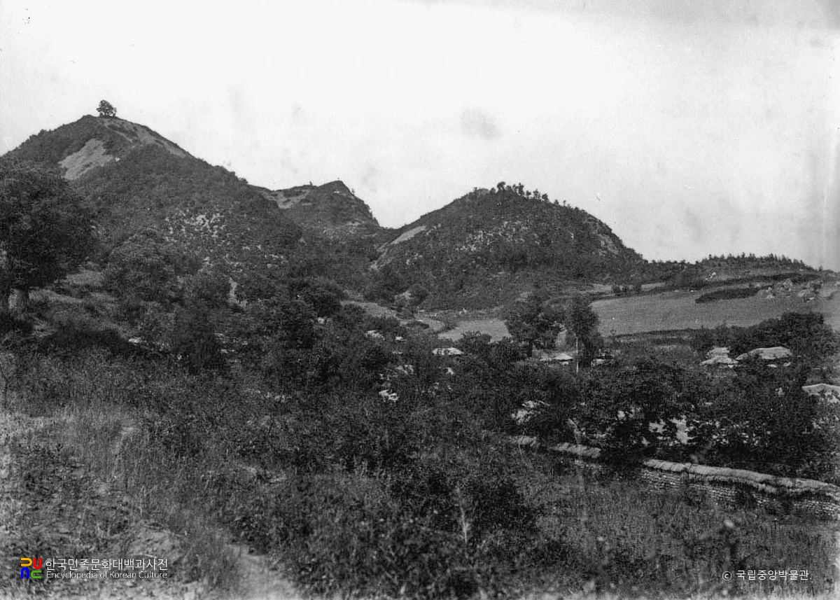 금천 토산성 전경