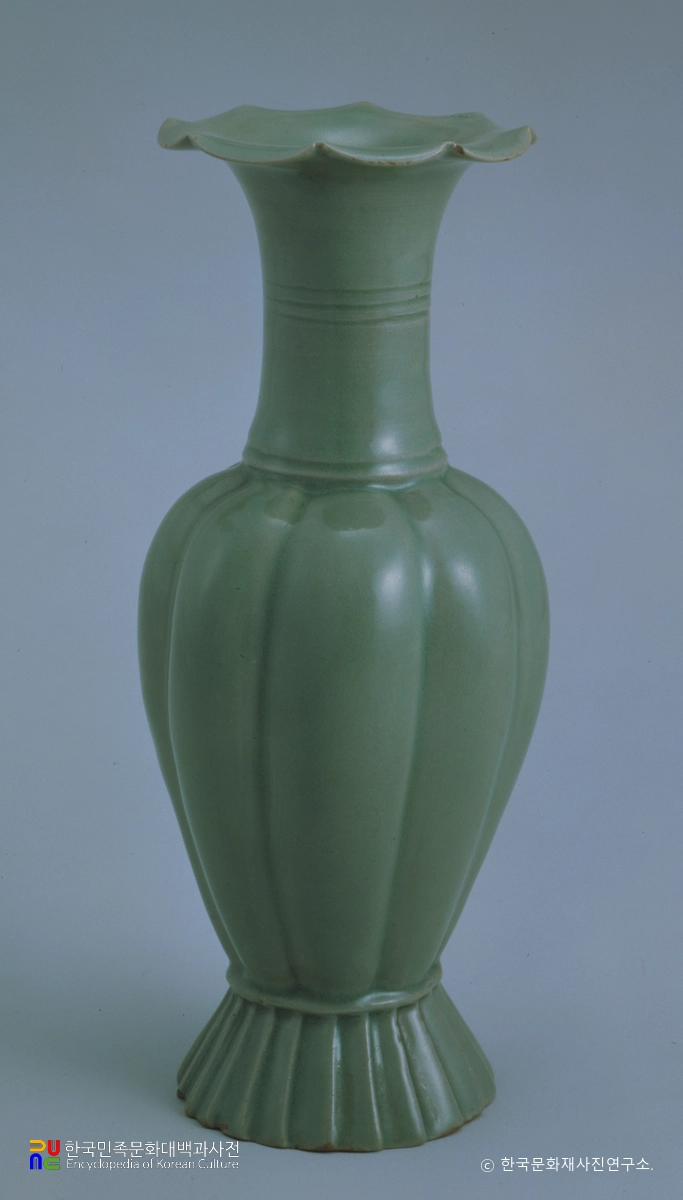 청자 참외모양 병