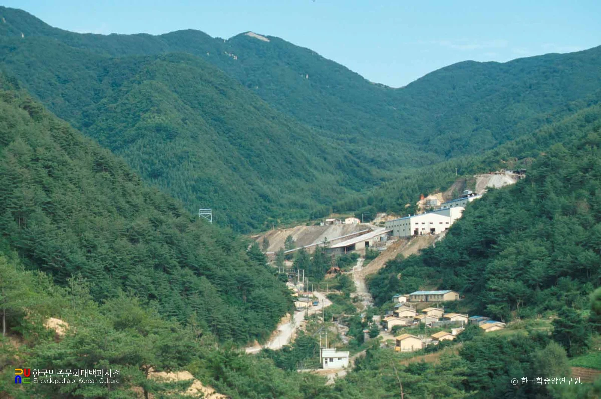 장군광산