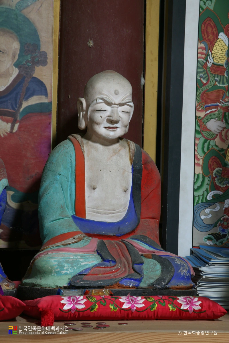 나주 다보사 영산전 소조십육나한좌상