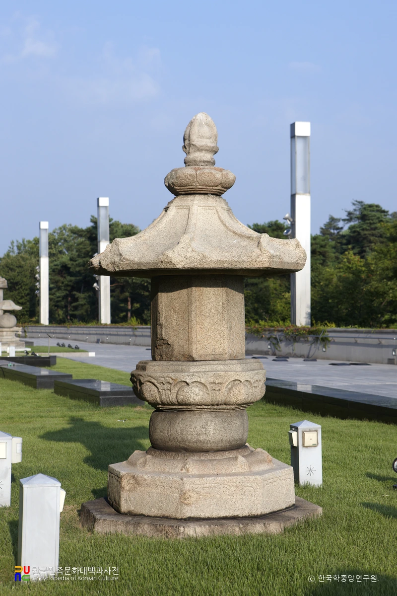 창원 봉림사지 진경대사탑