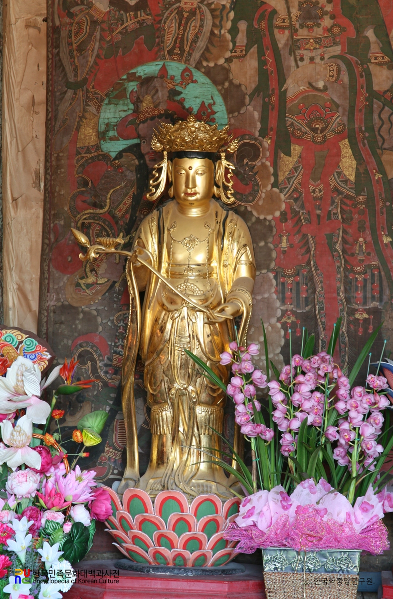 여수 흥국사 목조석가여래삼존상