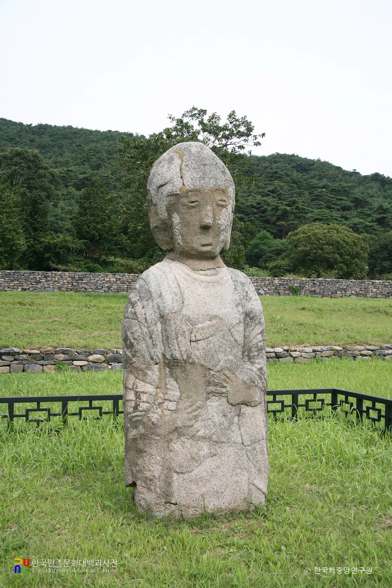 보령 성주사지 석불입상