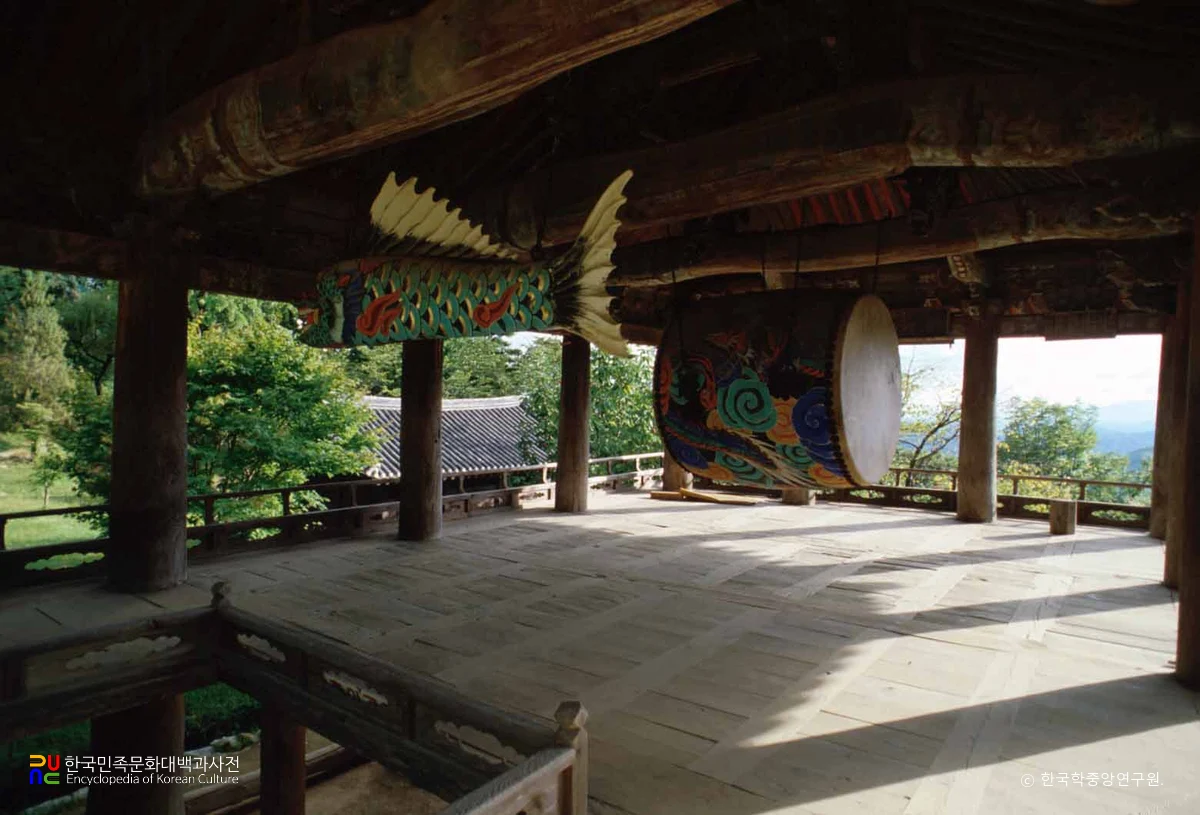 영주 부석사 법고