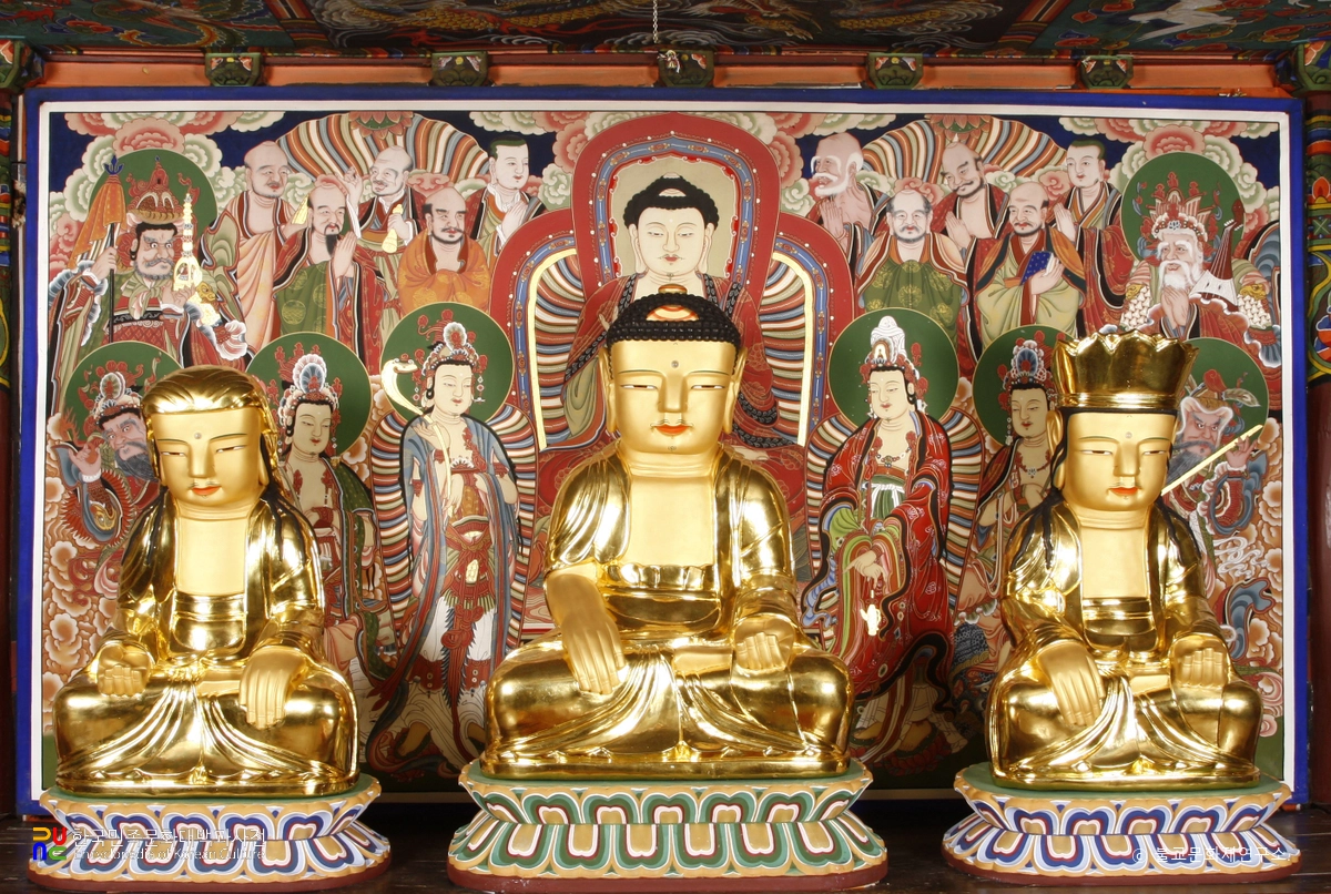 창원 성주사 석조 석가삼존십육나한상