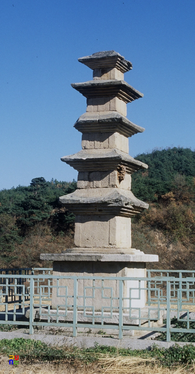 안동 임하동 오층석탑