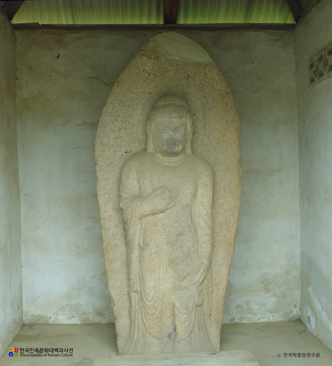 청도 합천리 석조 아미타여래 입상