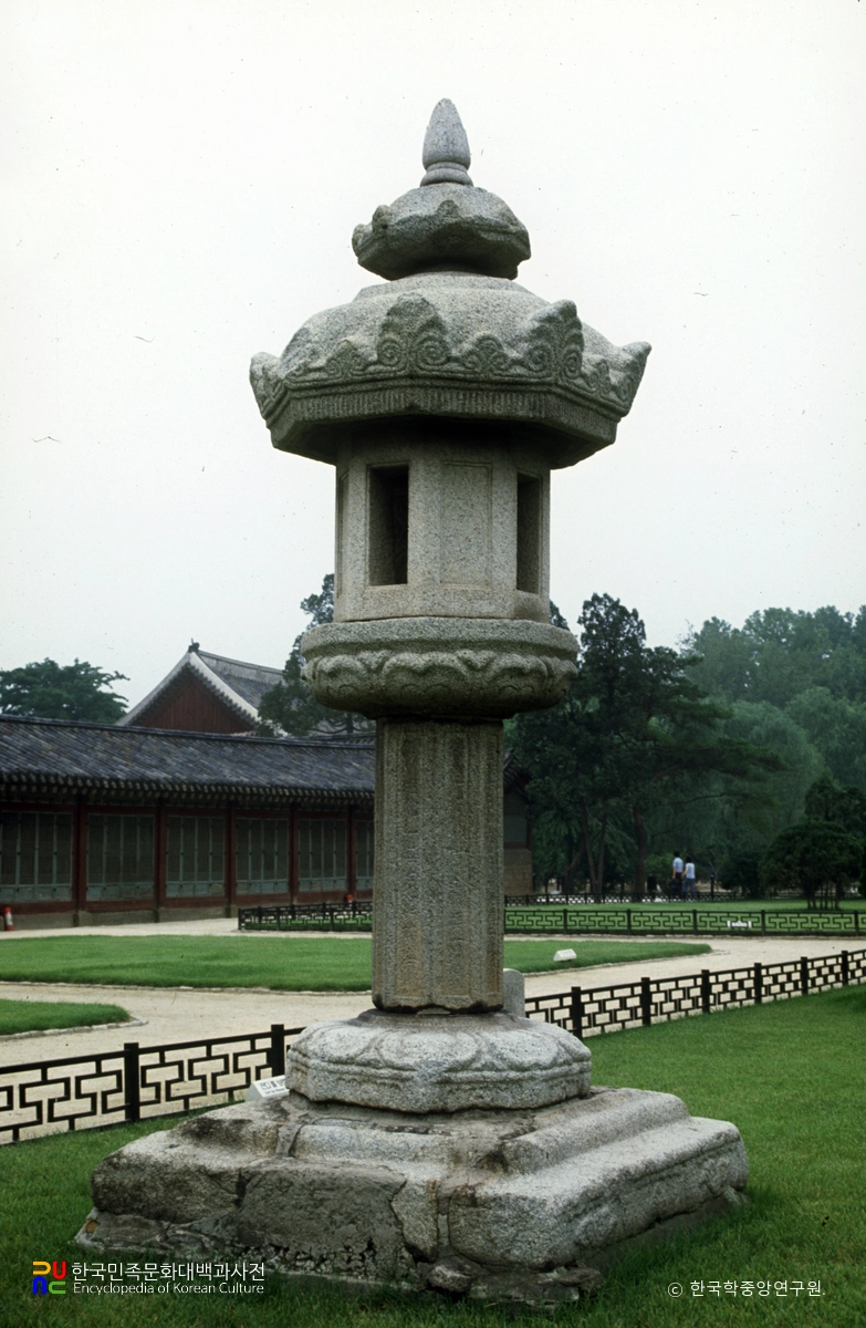 나주 서성문 안 석등 정측면