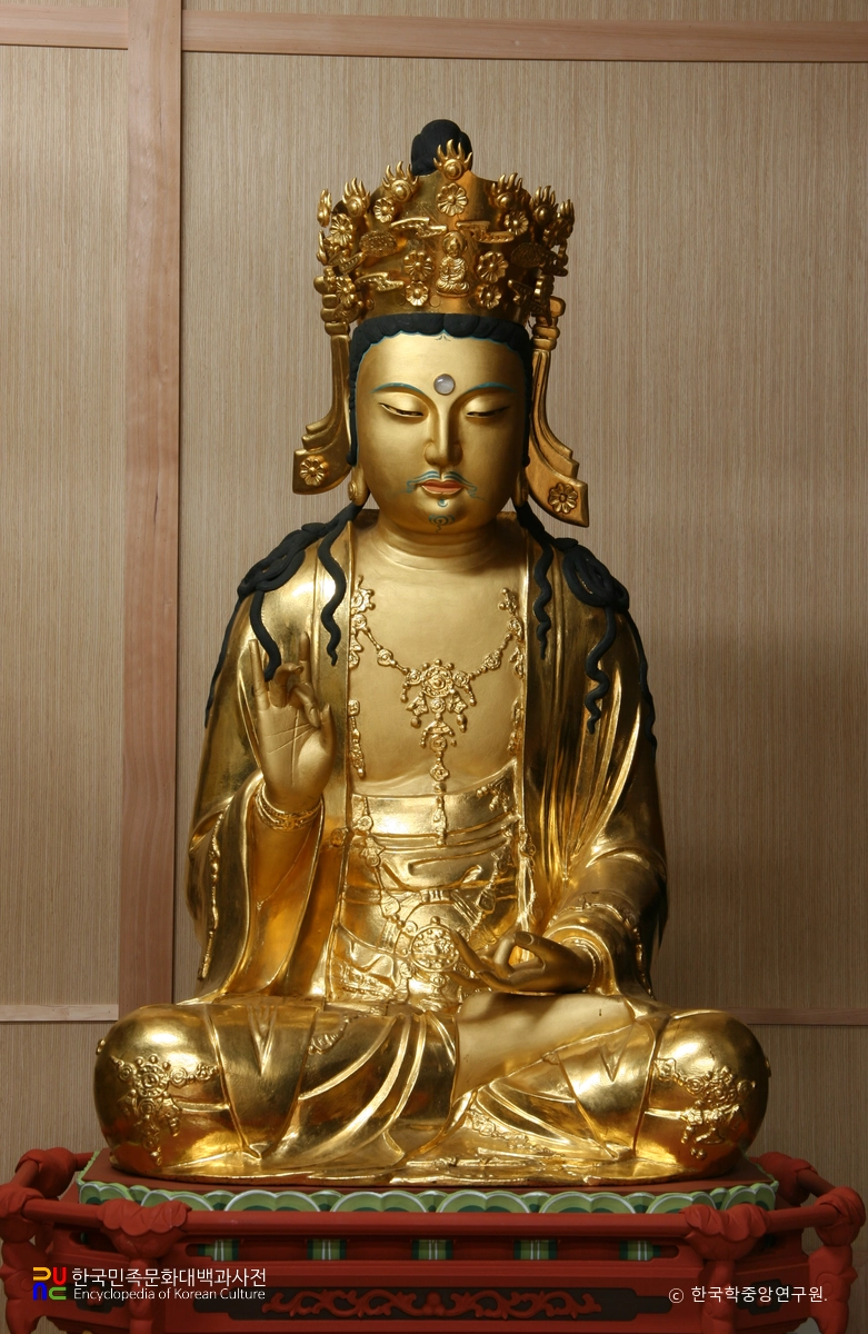 안동 봉정사 목조 관음보살 좌상