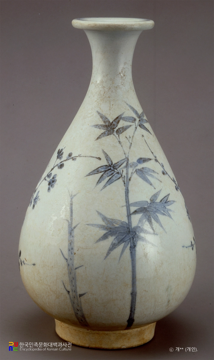 백자 청화 매조죽문 병