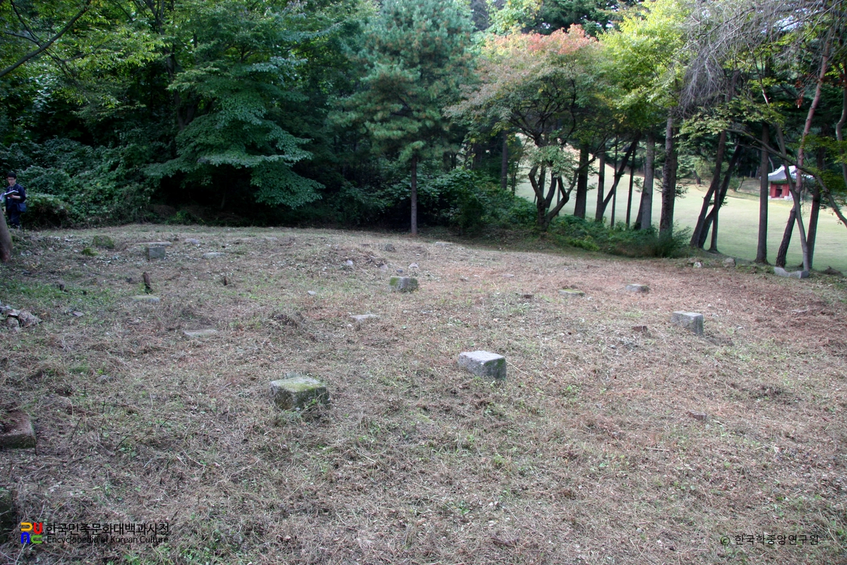 파주 소령원 터