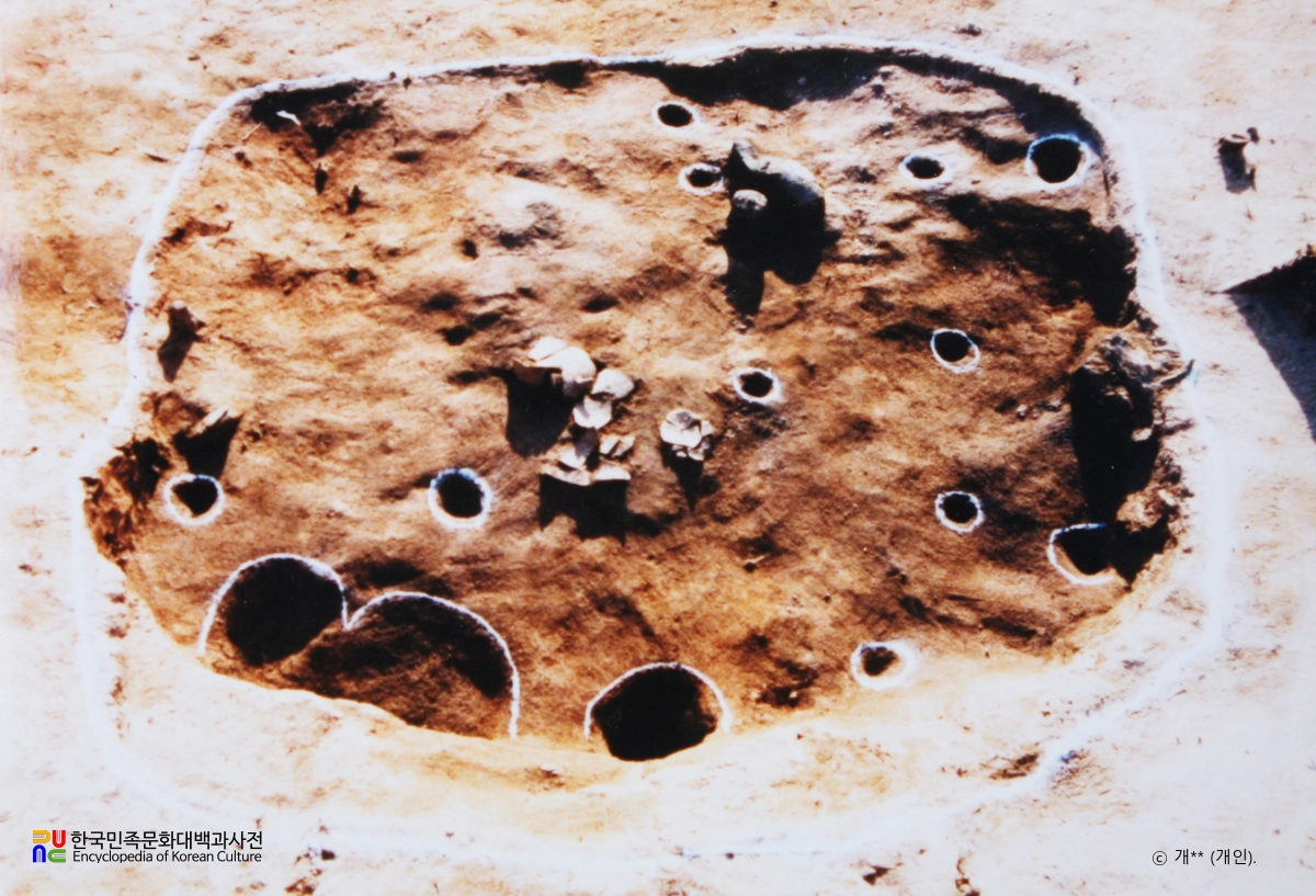 대전 송촌동 유적 집자리 발굴모습