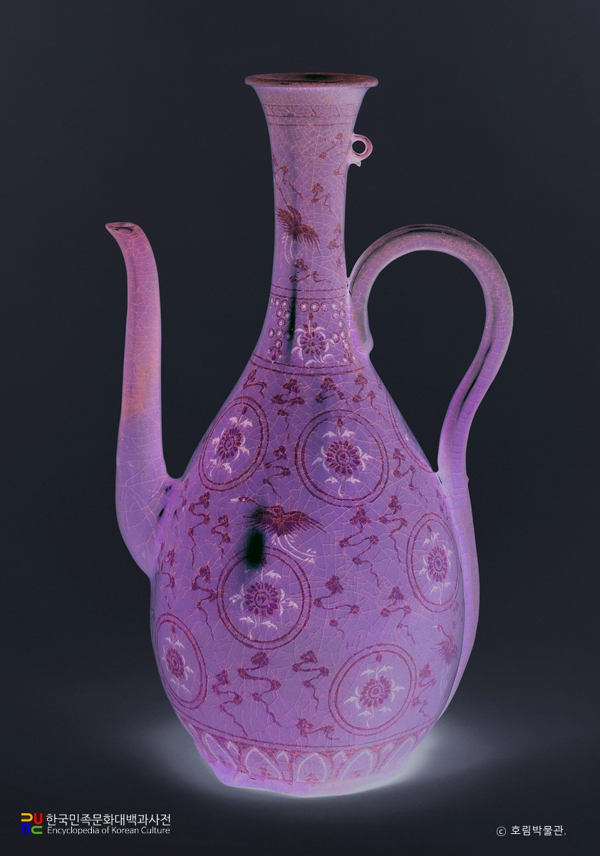 청자 상감운학국화문 병형 주전자