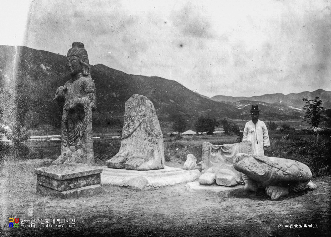 논산 개태사지 석불입상