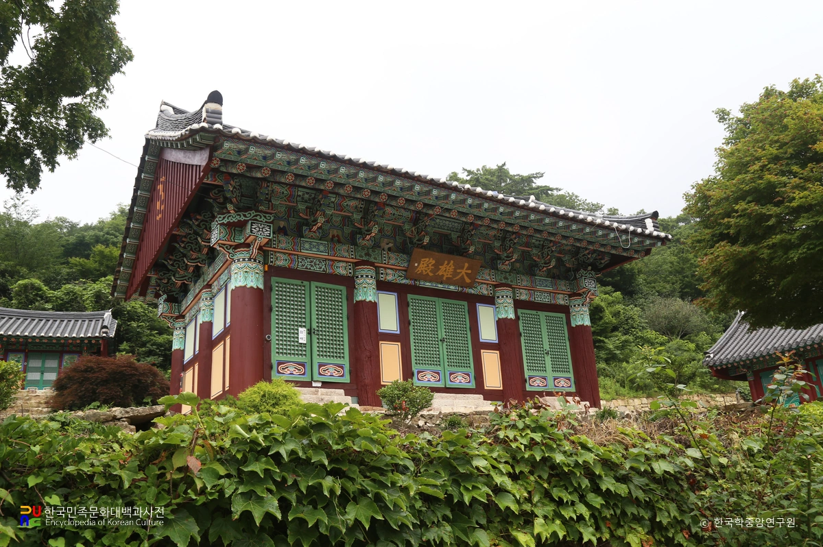 강진 정수사 대웅전 정측면