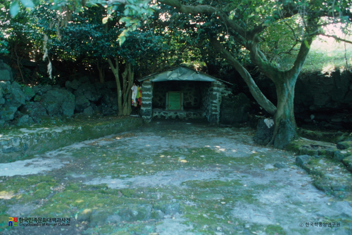 북제주 월정리 본향당 정면