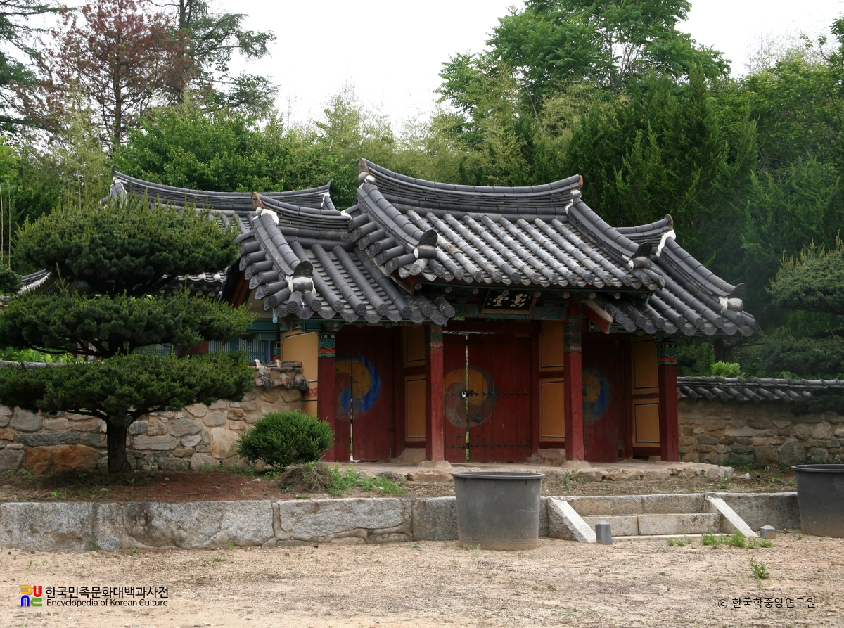 주암서원 / 사당