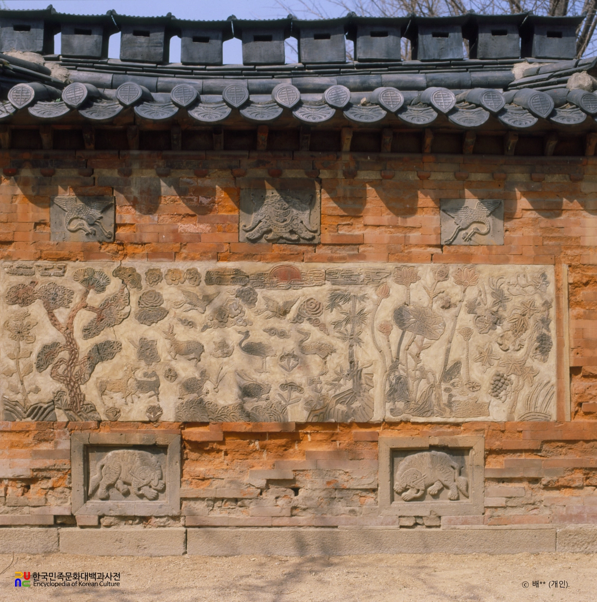 서울 경복궁 자경전 십장생 굴뚝 문양