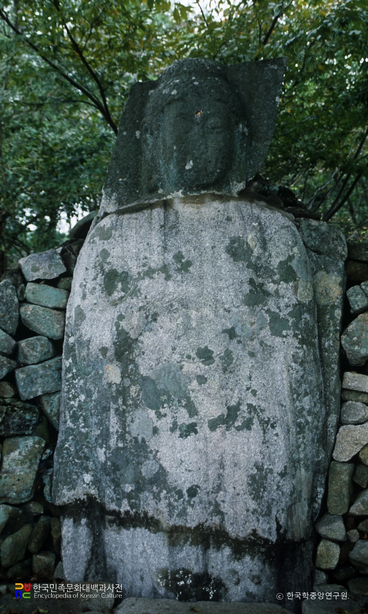송정동 석불 입상
