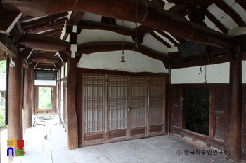 창녕 고강서원 중 간암재 내부