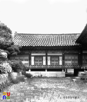 서울 경복궁 교태전 뒷면 동익 건순각