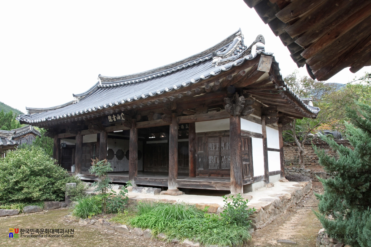 밀양 혜산서원 강당 정측면