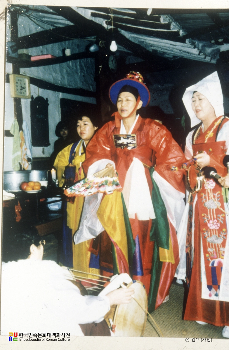 대동굿 / 만세받이