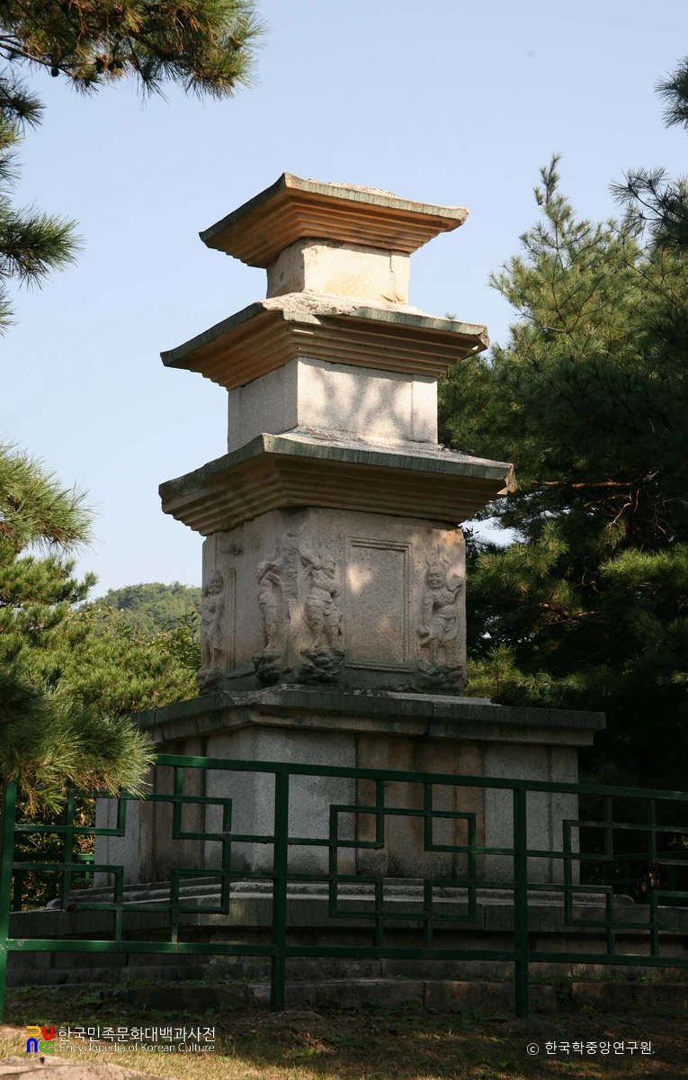 울산 간월사지 북삼층석탑