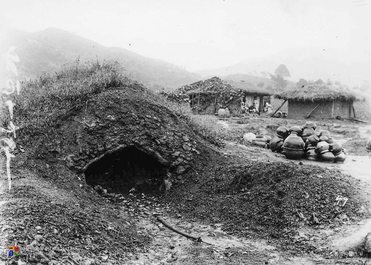 함경남도 문천군 옹기 가마