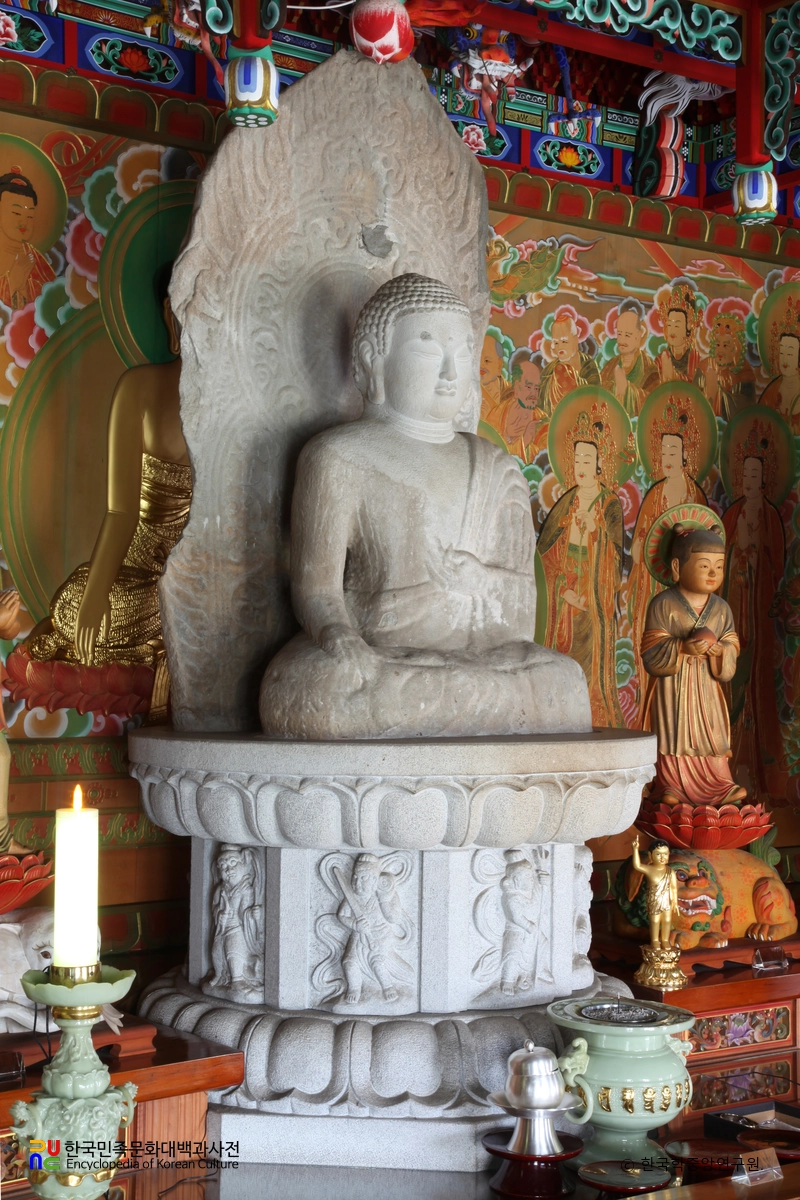 진주 평거동 석조여래좌상 좌측면