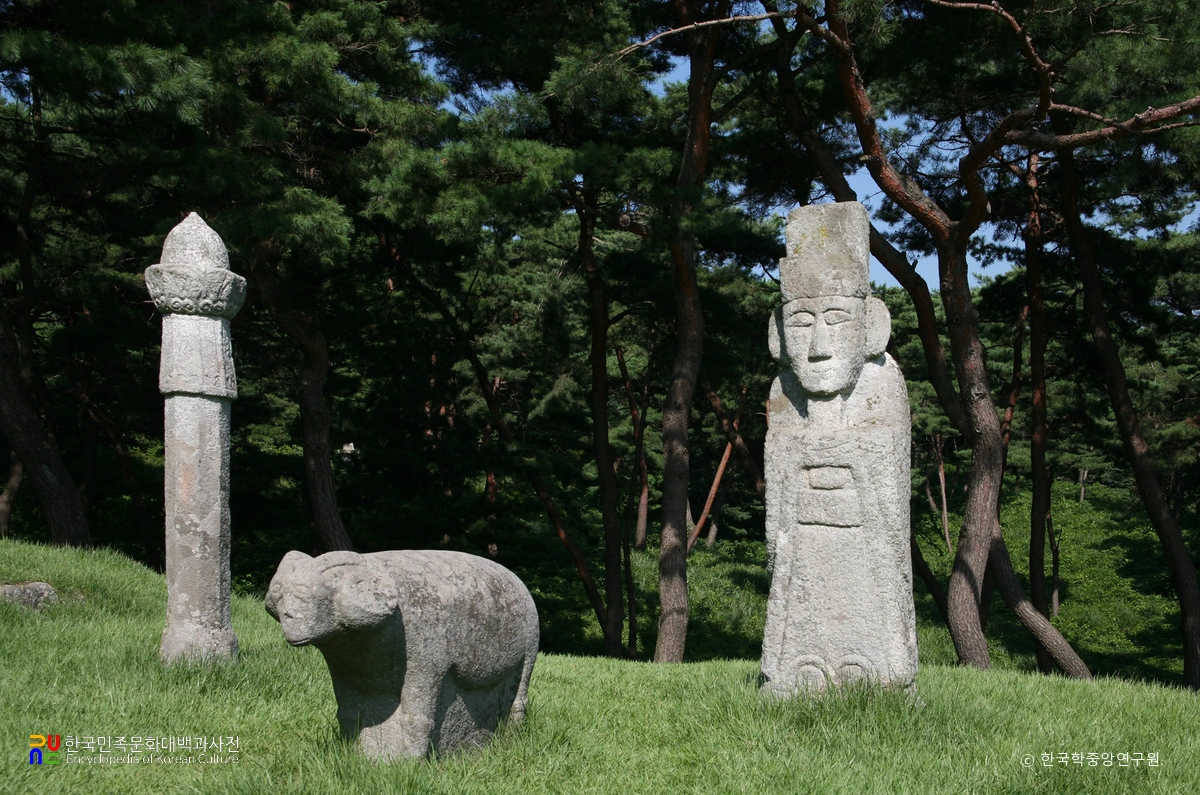 아산 이충무공 묘 석물