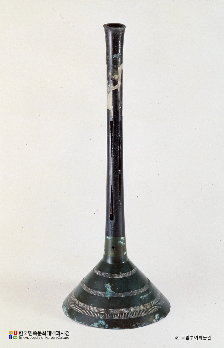 예산 동서리 석관묘