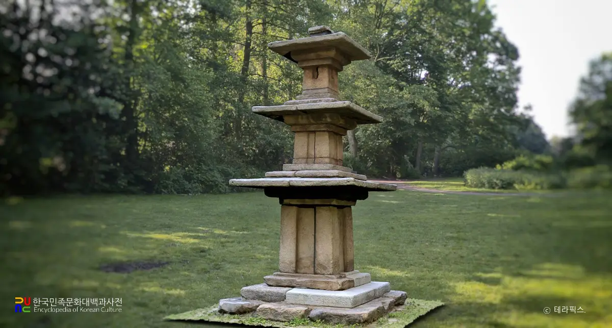 부여 장하리 삼층석탑 전경