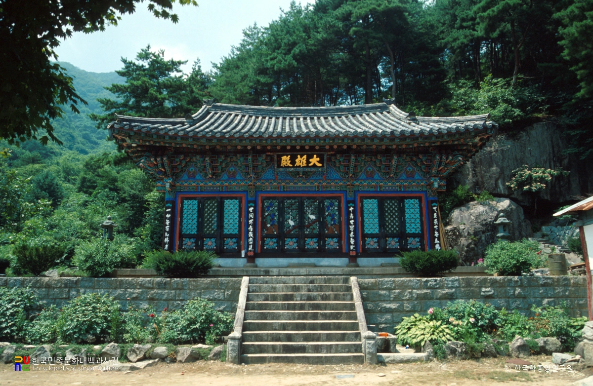 팔성사