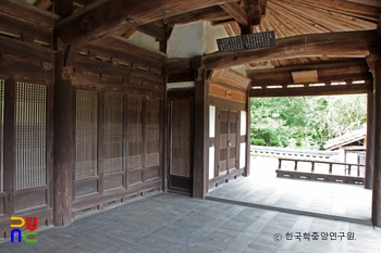 경남 고성 수림서원 중 강당 내부