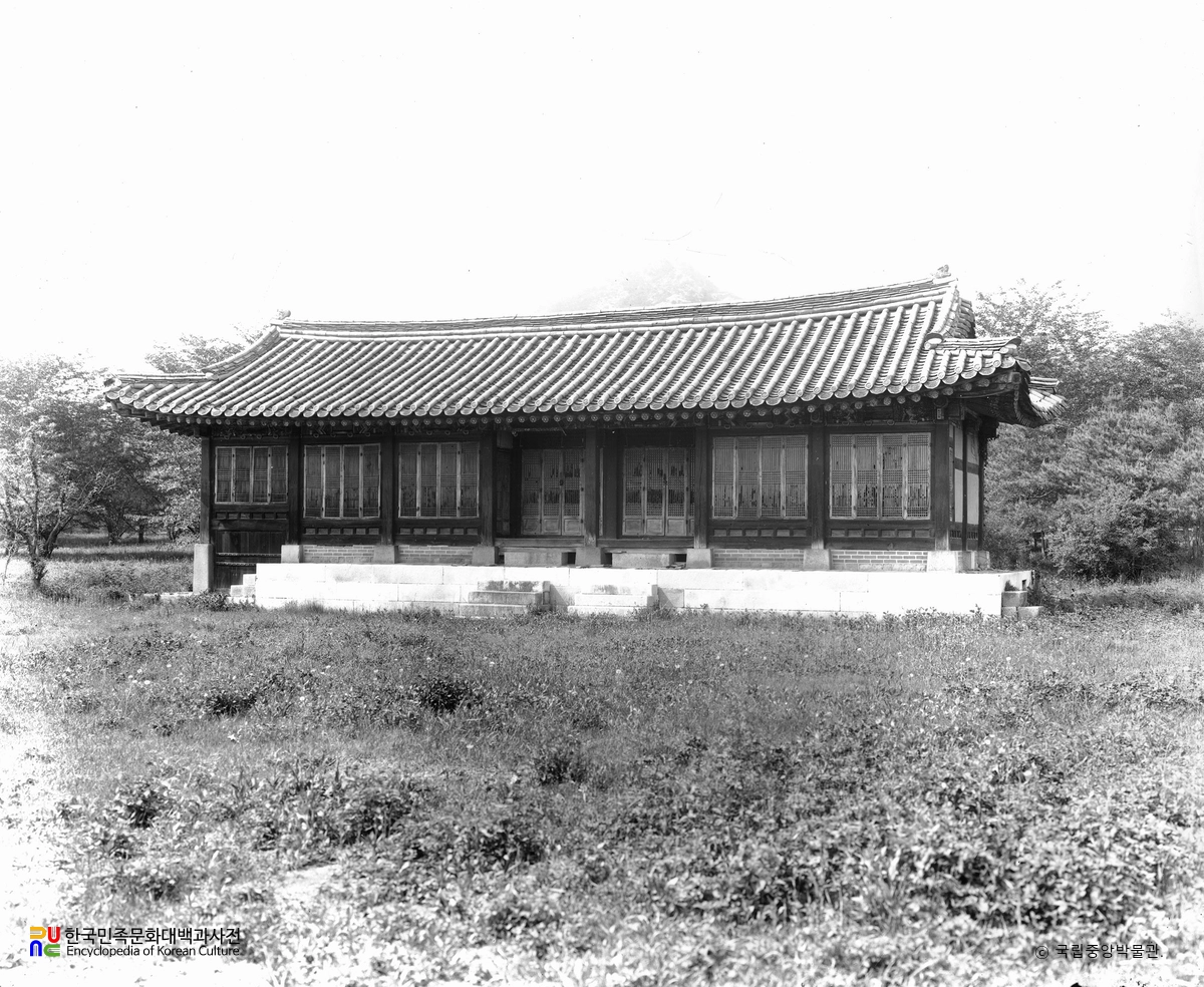 서울 경복궁 제수각 정측면